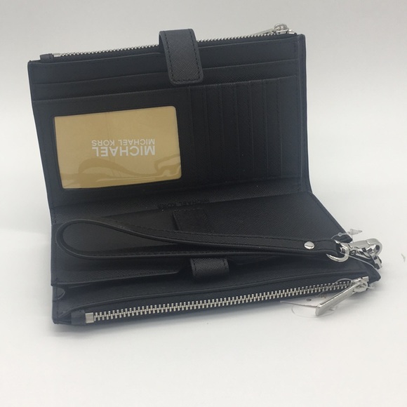 MICHAEL KORS LG DOUBLE ZIP WRISTLET BLACK - Picture 5 of 8